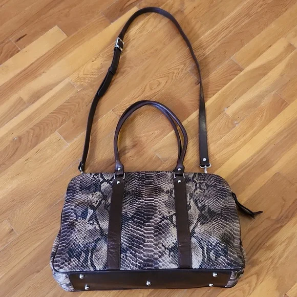 Snake Skin Laptop Cross Body - Picture 6 of 12